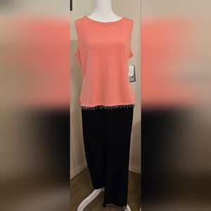 Ronni Nicole Beaded Hem Top With Matching Black Pants